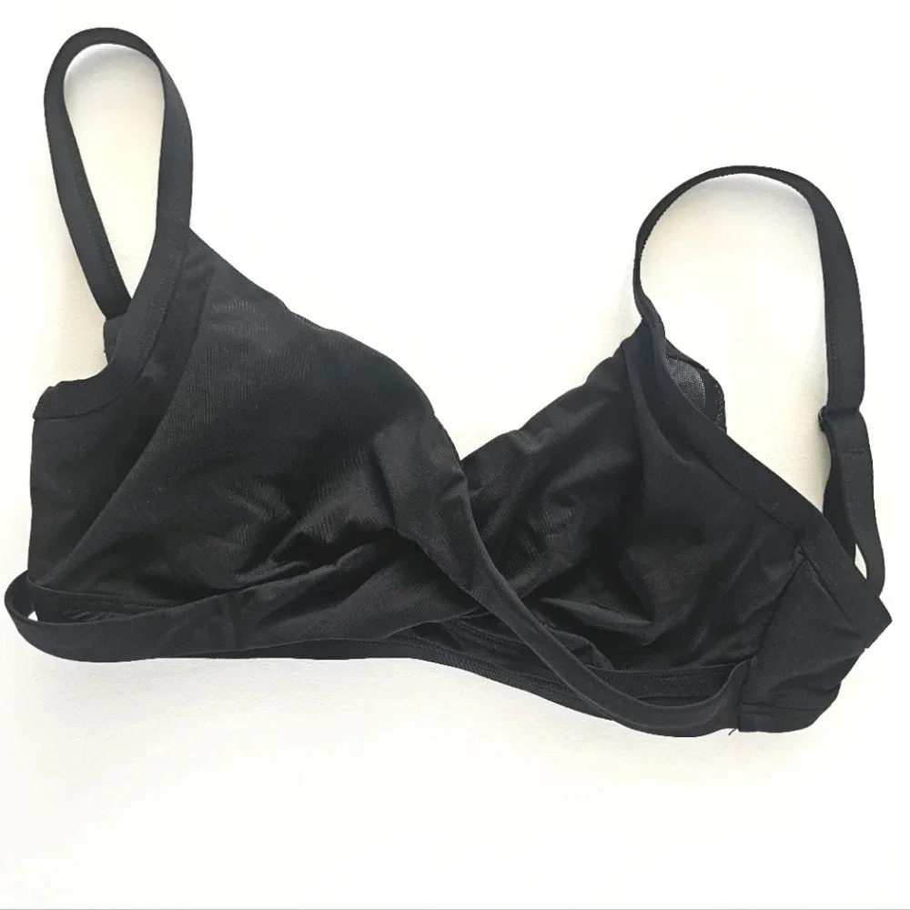 Sea Level Mesh Lined Underwire Swim Top